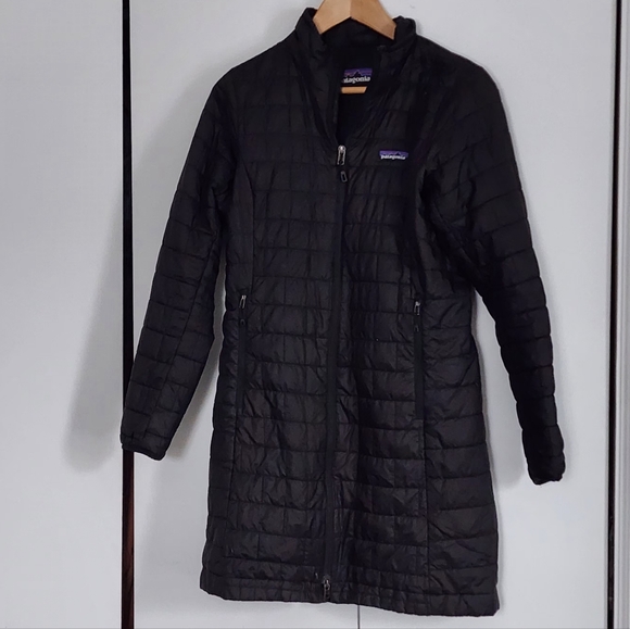 Patagonia Jackets & Blazers - Patagonia Women's Black Puffer Coat